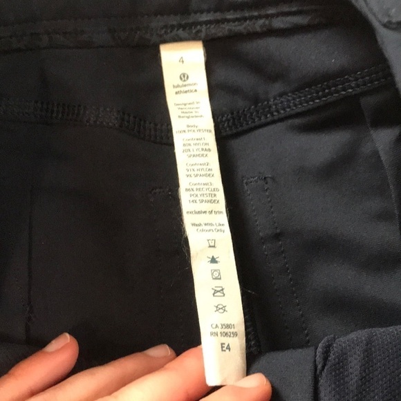 Lululemon Urbanite Pant Inkwell - Picture 9 of 10